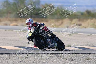 media/Oct-04-2025-CVMA (Sat) [[408bcdd6e4]]/Race 13-Amateur Supersport Open/